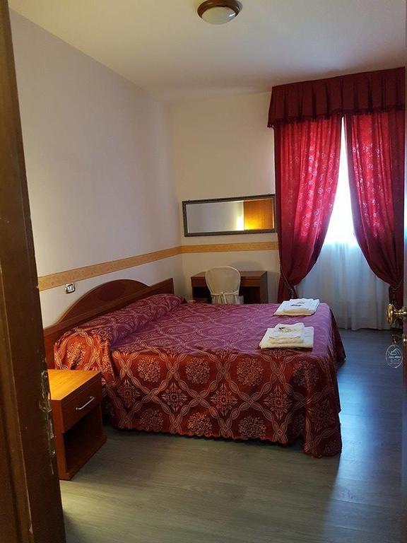 Villa Altieri Albano Laziale Exteriör bild